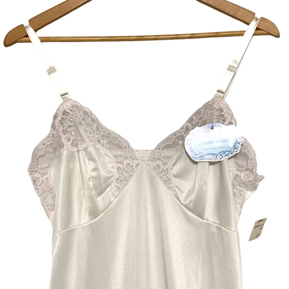 NWT Vintage French Maid Full Length Slip in Ivory & Pale Pink | Size 36 - Picture 4 of 12